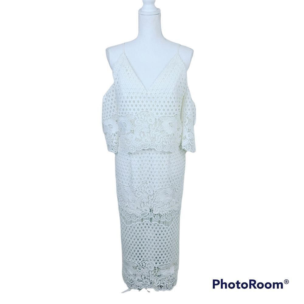 NWT Jarlo Laser Cut Cold Shoulder Dress – Ivory 8-10